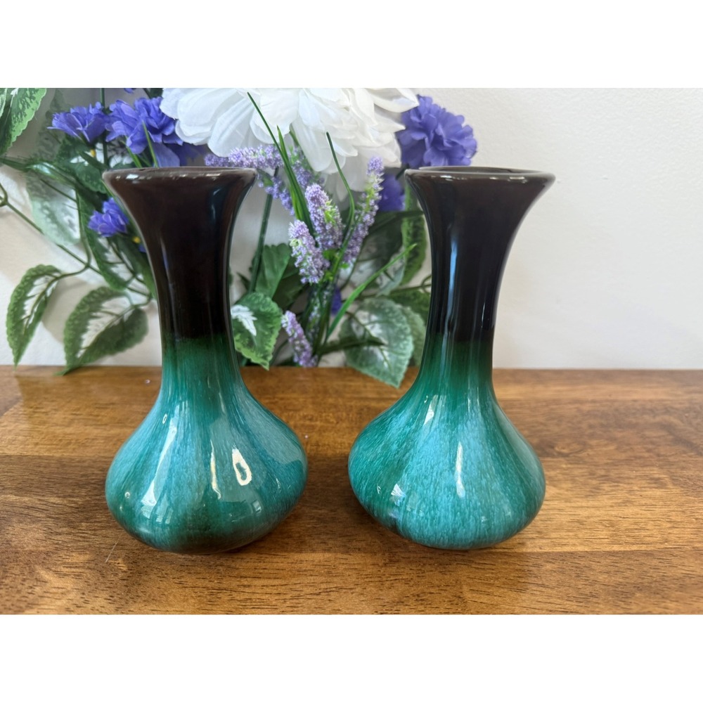 Vintage Blue Mountain Pottery Mocha Green Flared Vases Pair MCM Decor Retro‎